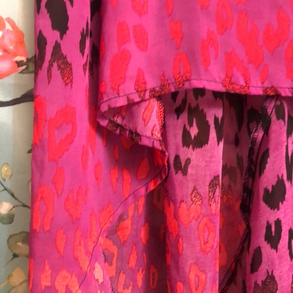 Beautiful flowy high low skirt - Picture 4 of 12